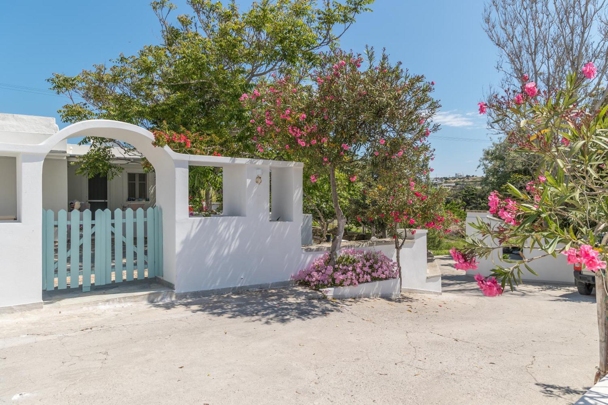 אדאמאס Lina And Babis' Home מראה חיצוני תמונה